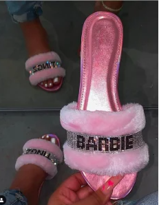 Casual slippers