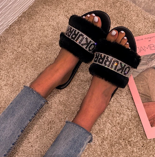 Casual slippers